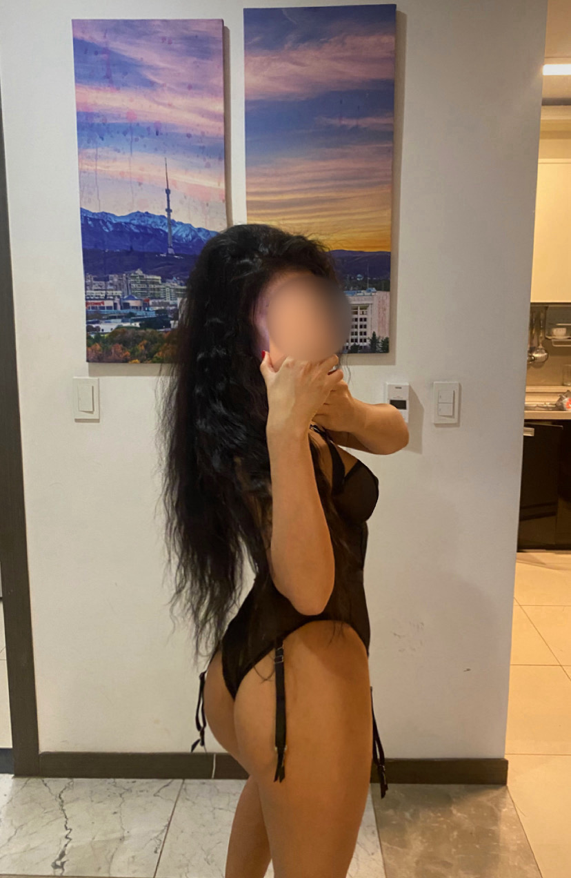 Adelka, 27 catalog.years_old — Astana