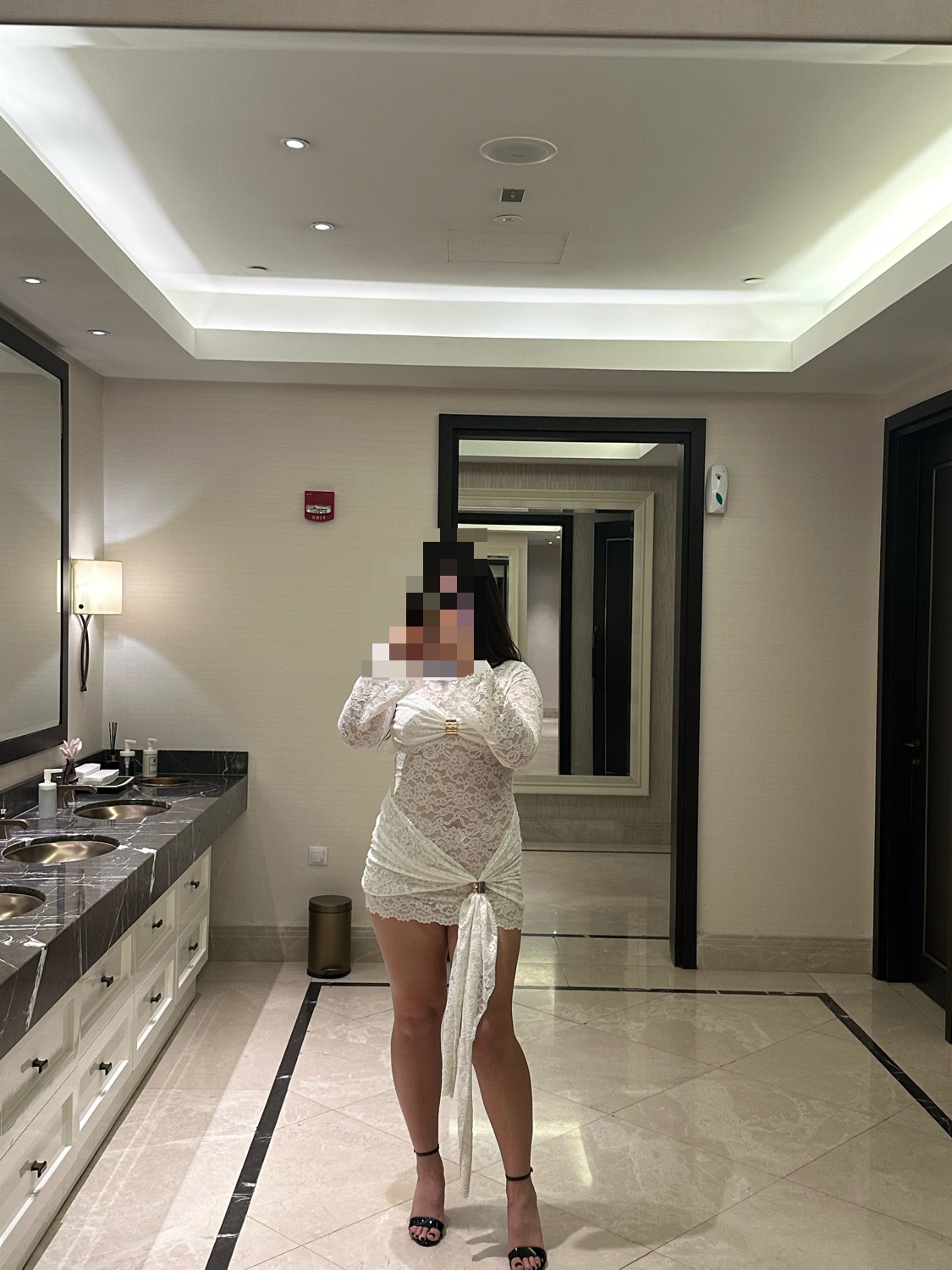 Ayana — photo