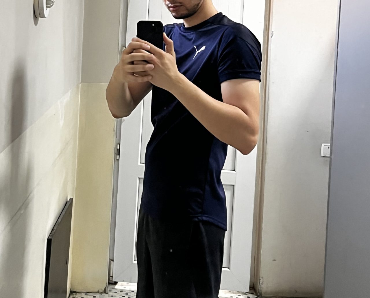 Ruslan, 26 profile.years_old — Шымкент