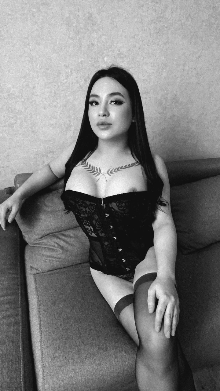 Adelina — photo
