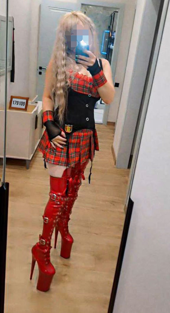 Mistress Dominatrix Whatsapp est privat tg — photo