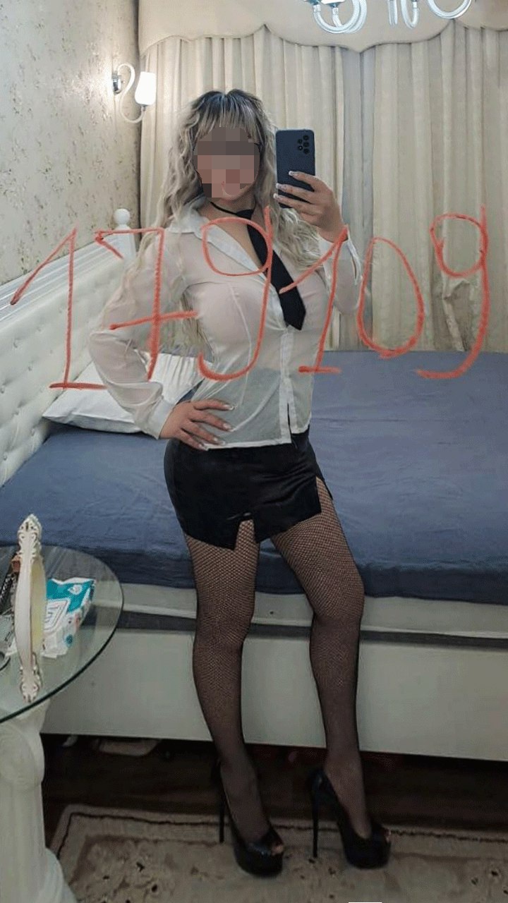 Mistress Dominatrix Whatsapp est privat tg — photo