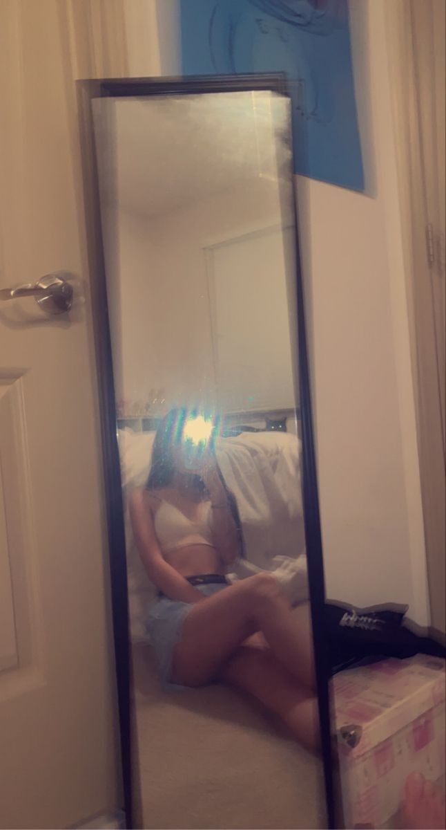 Karina — photo