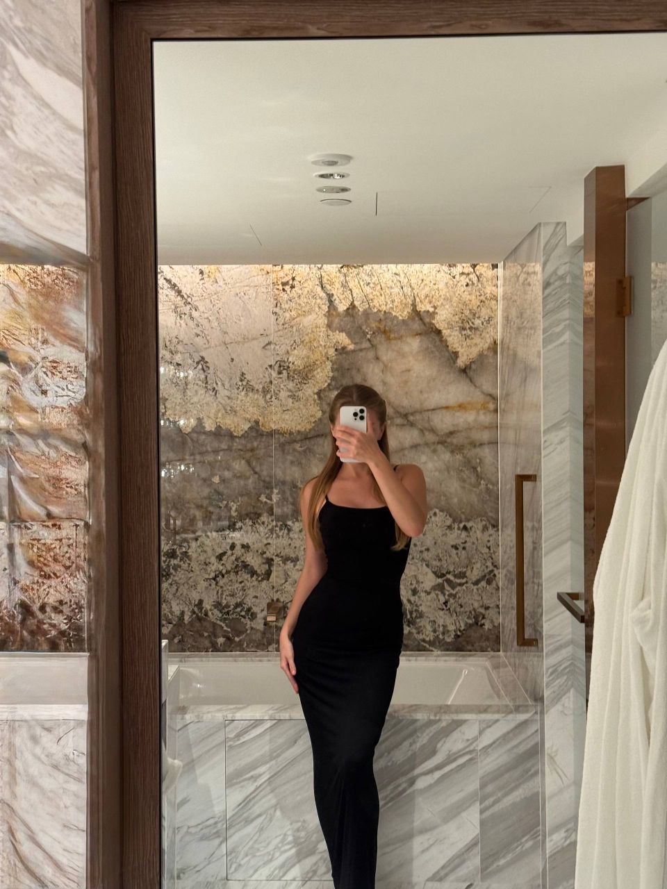 Zlata GFE EUROPEAN — photo