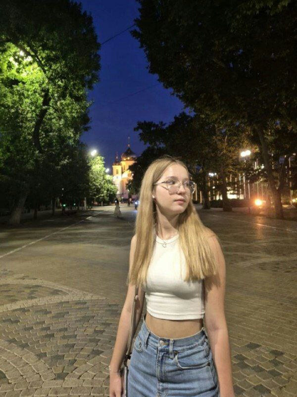Алина, 18 profile.years_old — Атбасар