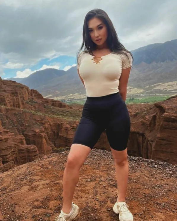 Кэти, 21 profile.years_old — Астана 5