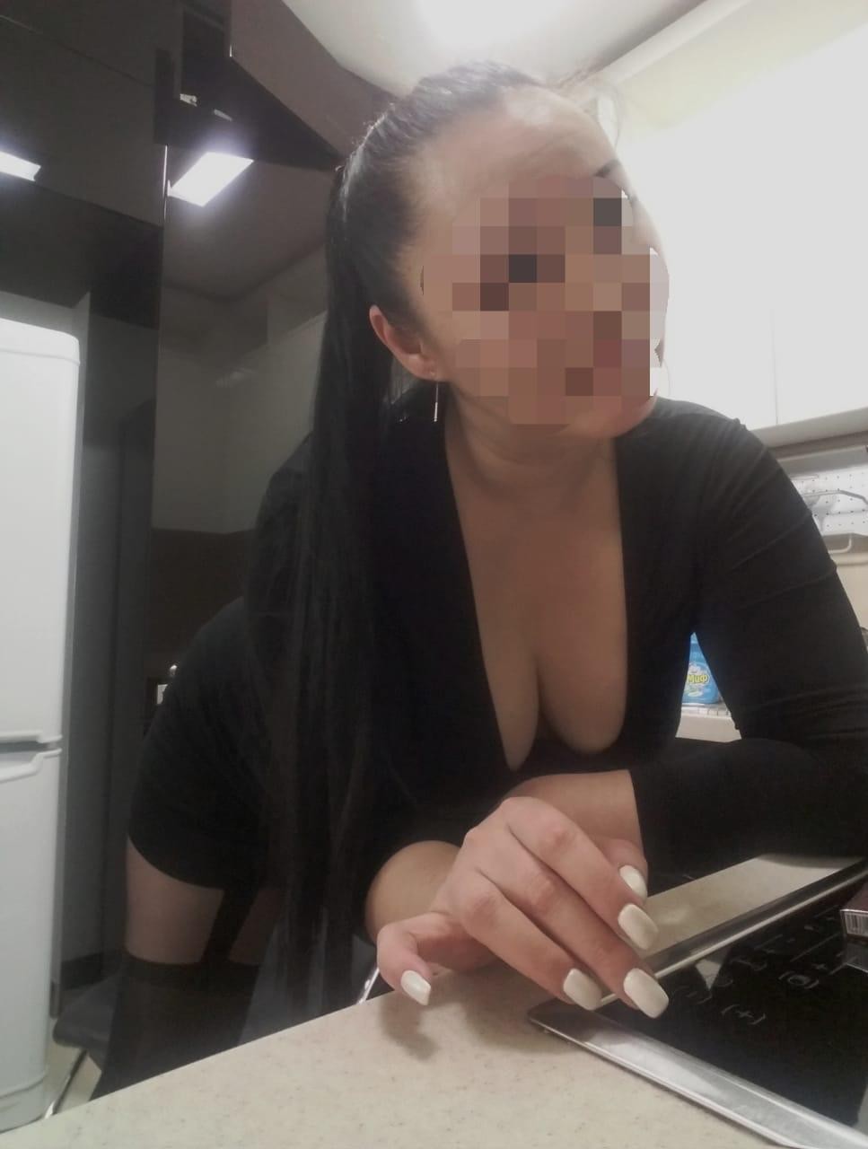 L A R A любительница куни, 35 catalog.years_old — Выезд из Павлодар