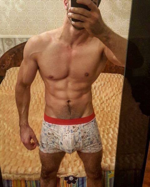 Ruslan, 18 profile.years_old — Алматы 2