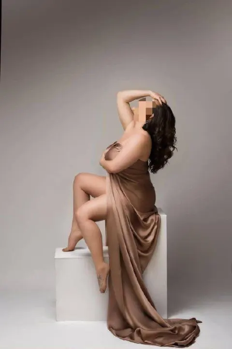 Госпожа Аделя, 25 profile.years_old — Туркестан 5