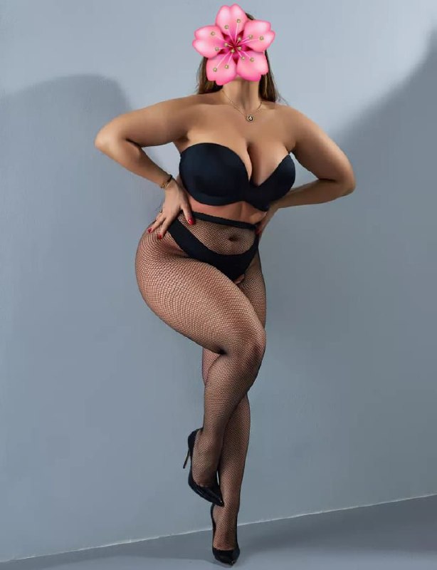 Amina, 30 catalog.years_old — Astana