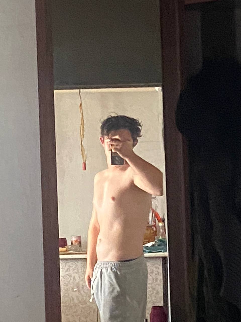 Макс, 20 profile.years_old — Алматы
