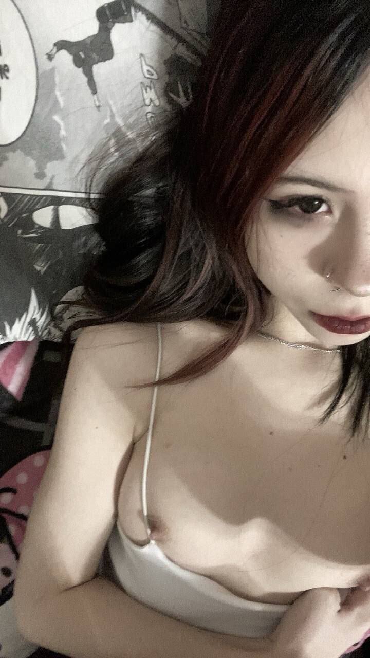 Дарья, 19 profile.years_old — Астана